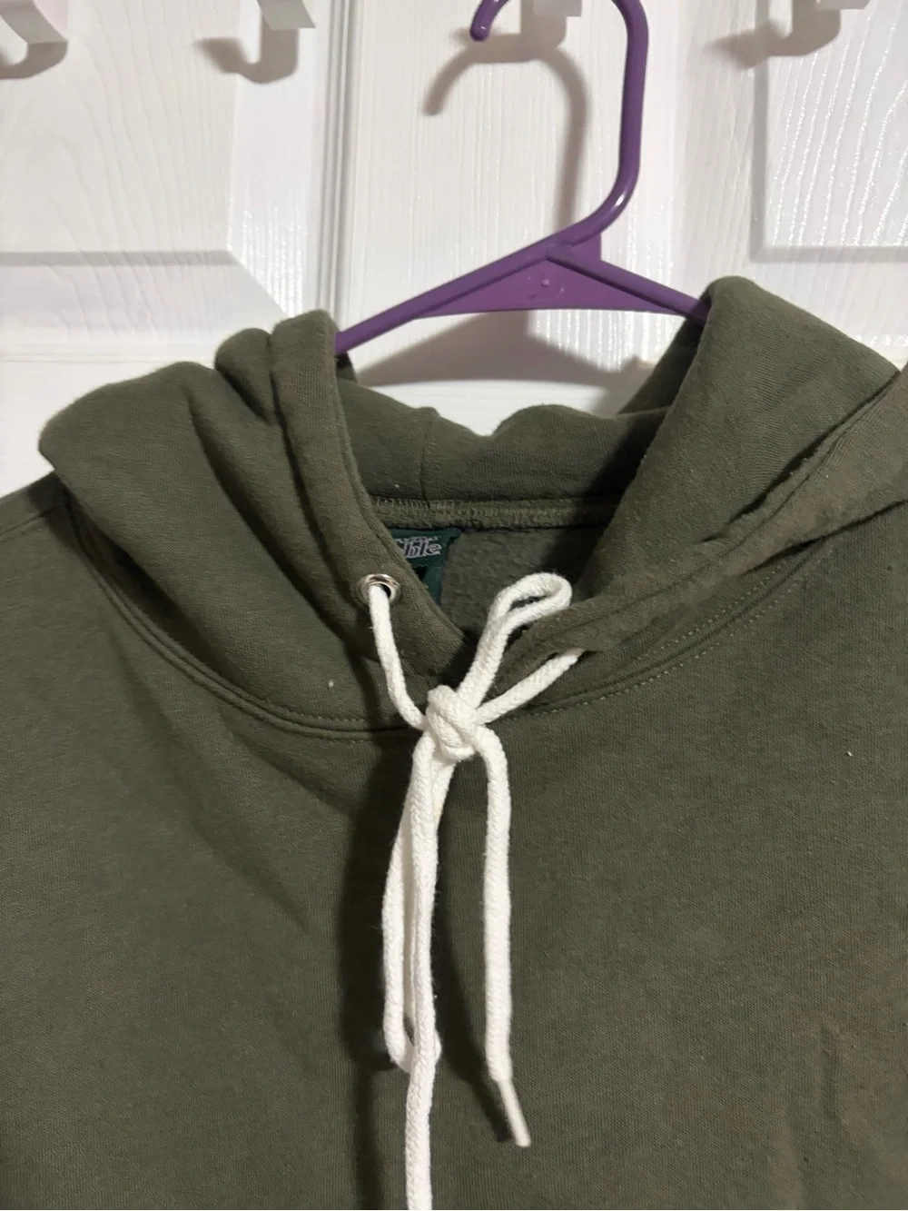 Cropped Hooded Sweatshirt in Olive - Picture 6 of 6
